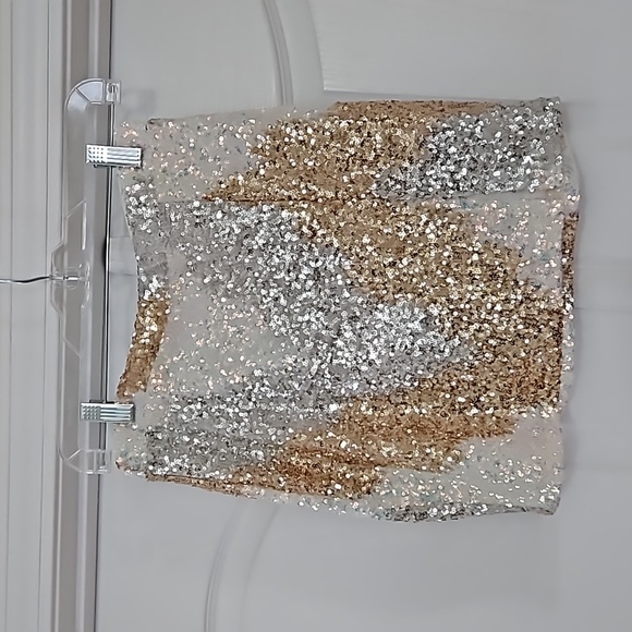 NEW 12th Tribe GENEVIEVE SEQUIN BUTTON UP AND SKIRT 2 PIECE SET Size Small - Picture 13 of 15